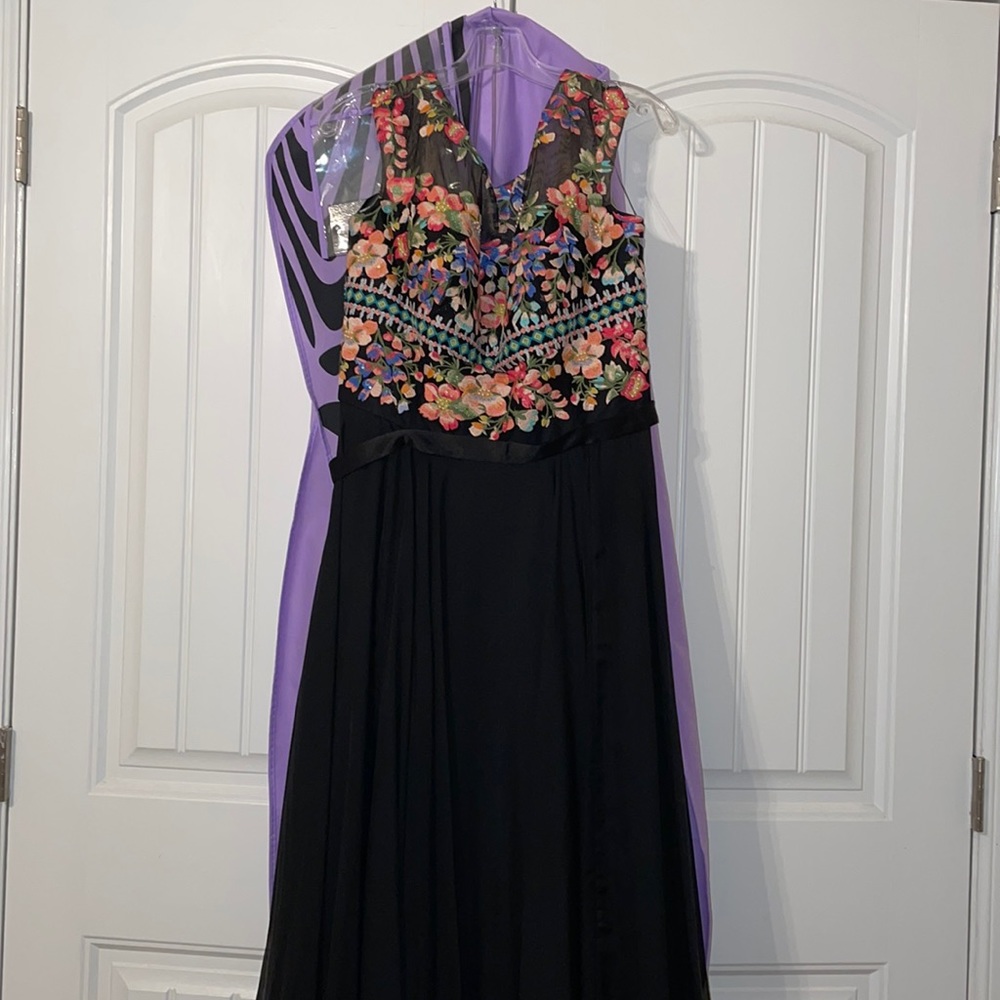 sherri hill prom dress